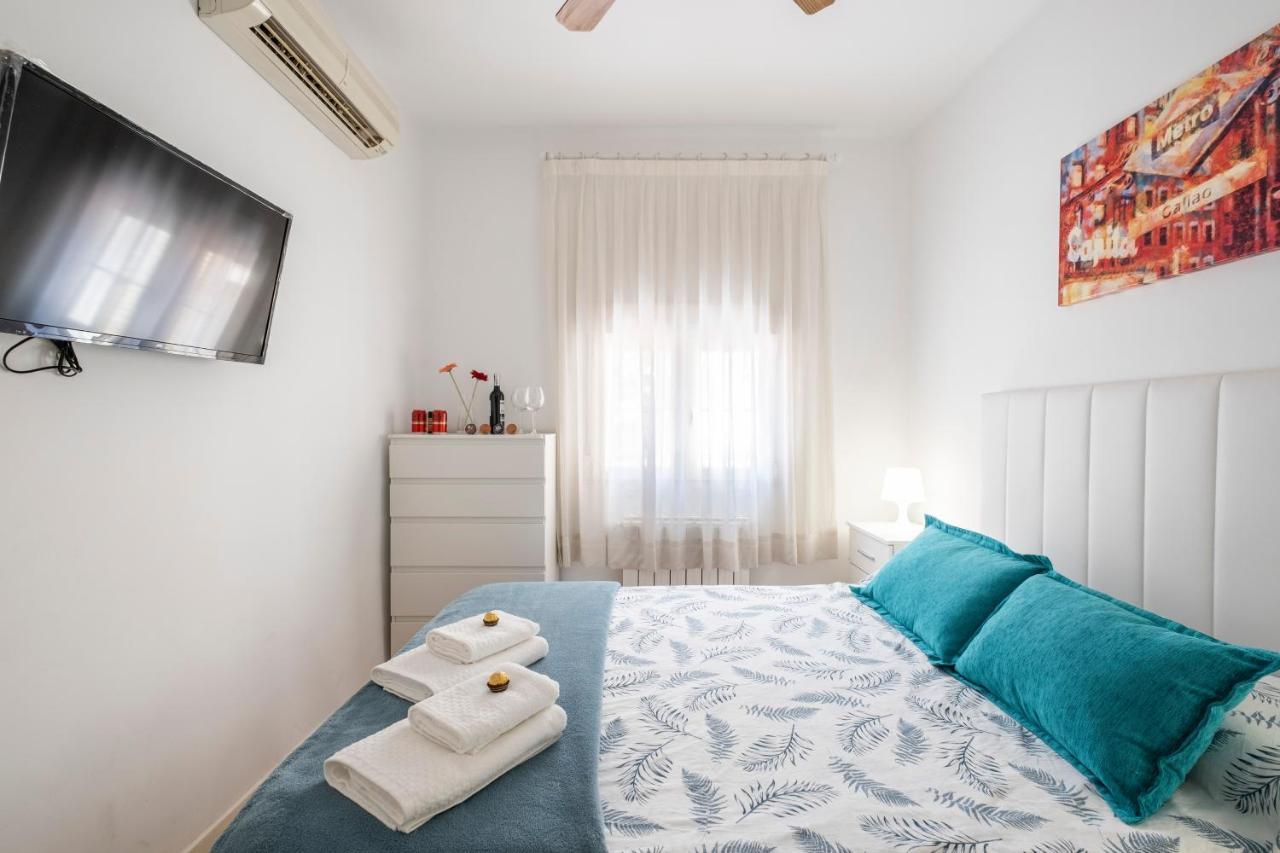 Madrid Center Room Private 7 Minutes Or 4 Metro Stops Экстерьер фото